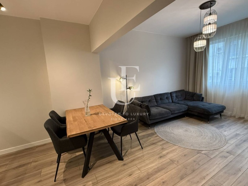 Под наем 3-СТАЕН, град София, Център • 1050 € / 2053.62 лв. • 31483007 1 — Holmes.bg Под наем 3-СТАЕН, град София, Център • 1050 € / 2053.62 лв. • 31483007 1