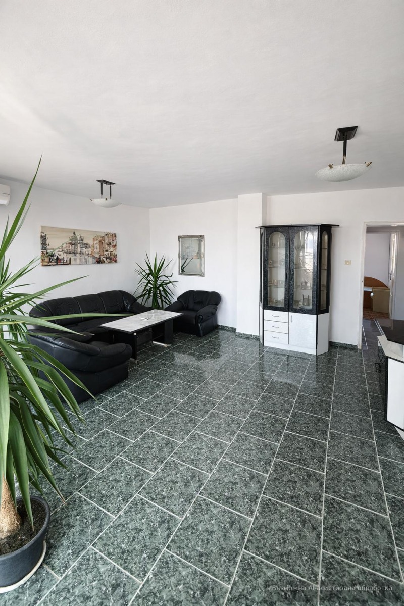 Под наем 4-СТАЕН, град Варна, Център • 900 € • 98300027 1 — Holmes.bg Под наем 4-СТАЕН, град Варна, Център • 900 € • 98300027 1