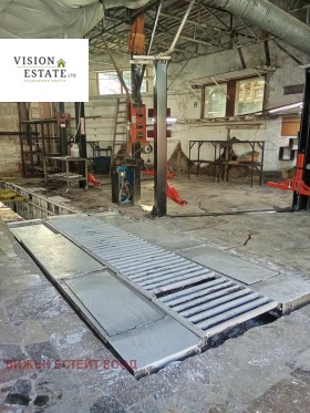 ПРОМ. ПОМЕЩЕНИЕ, 200 m2 - Holmes.bg ПРОМ. ПОМЕЩЕНИЕ, 200 m2