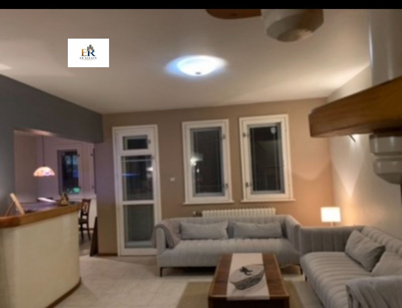Под наем 4-СТАЕН, град Плевен, 9-ти квартал • 590 € • 51805058 1 — Holmes.bg Под наем 4-СТАЕН, град Плевен, 9-ти квартал • 590 € • 51805058 1