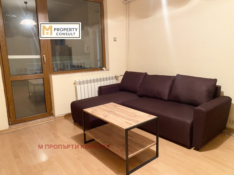 Под наем 3-СТАЕН, град Плевен, Идеален център • 500 € / 977.91 лв. • 42457190 1 — Holmes.bg Под наем 3-СТАЕН, град Плевен, Идеален център • 500 € / 977.91 лв. • 42457190 1