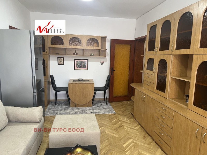 Под наем 2-СТАЕН, град София, Лозенец • 790 € • 72064065 1 — Holmes.bg Под наем 2-СТАЕН, град София, Лозенец • 790 € • 72064065 1