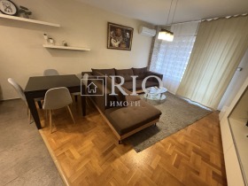 Обява Дава под наем 2-СТАЕН,град Пловдив, Център