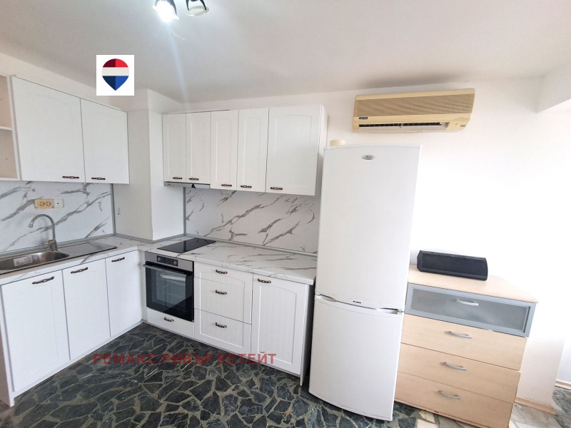 Под наем 2-СТАЕН, град Русе, Ялта • 350 € • 59063878 1 — Holmes.bg Под наем 2-СТАЕН, град Русе, Ялта • 350 € • 59063878 1