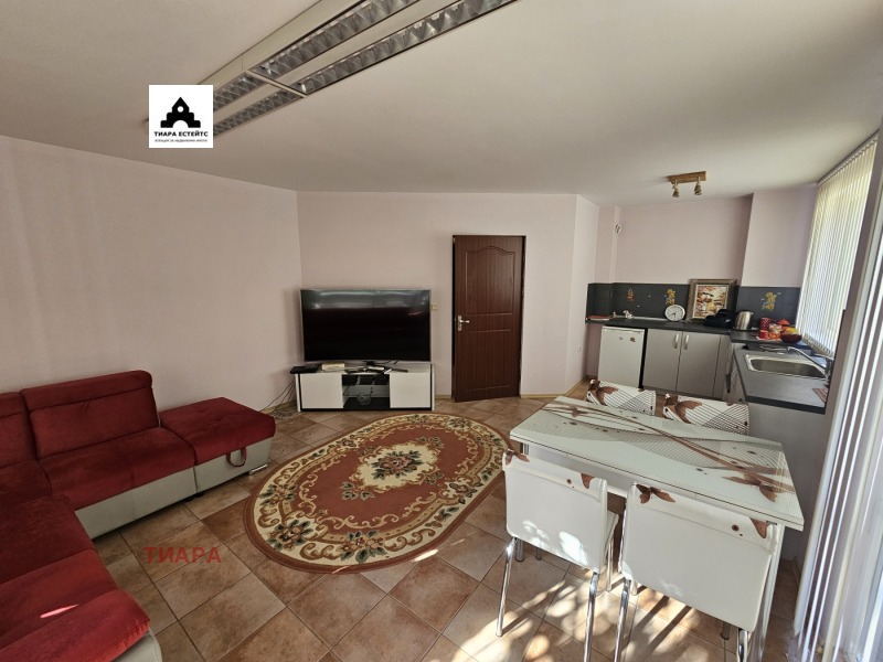 Под наем 2-СТАЕН, град Варна, Център • 550 € / 1075.71 лв. • 99072706 1 — Holmes.bg Под наем 2-СТАЕН, град Варна, Център • 550 € / 1075.71 лв. • 99072706 1