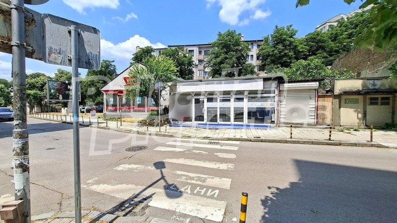 Под наем МАГАЗИН, град Варна, Зимно кино Тракия • 1600 € / 3129.33 лв. • 97187381 1 — Holmes.bg Под наем МАГАЗИН, град Варна, Зимно кино Тракия • 1600 € / 3129.33 лв. • 97187381 1