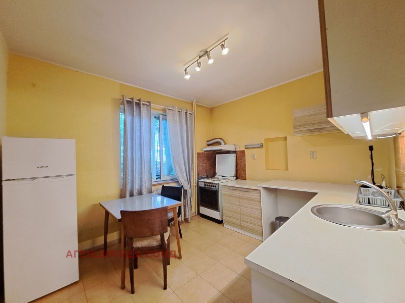 Под наем 2-СТАЕН, град София, Лозенец • 450 € / 880.12 лв. • 27233593 1 — Holmes.bg Под наем 2-СТАЕН, град София, Лозенец • 450 € / 880.12 лв. • 27233593 1