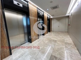 ОФИС, 533 m2 - Holmes.bg ОФИС, 533 m2