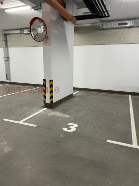 ГАРАЖ, ПАРКОМЯСТО, 12 m2 - Holmes.bg ГАРАЖ, ПАРКОМЯСТО, 12 m2