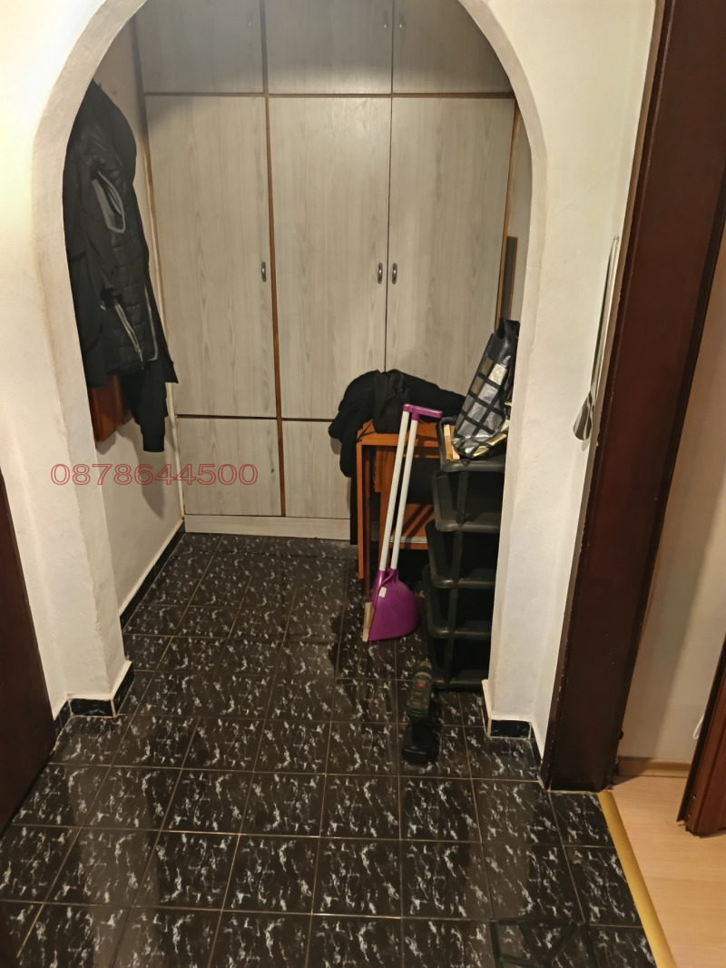 Под наем 2-СТАЕН, град Бургас, Възраждане • 250 € • 19567031 1 — Holmes.bg Под наем 2-СТАЕН, град Бургас, Възраждане • 250 € • 19567031 1