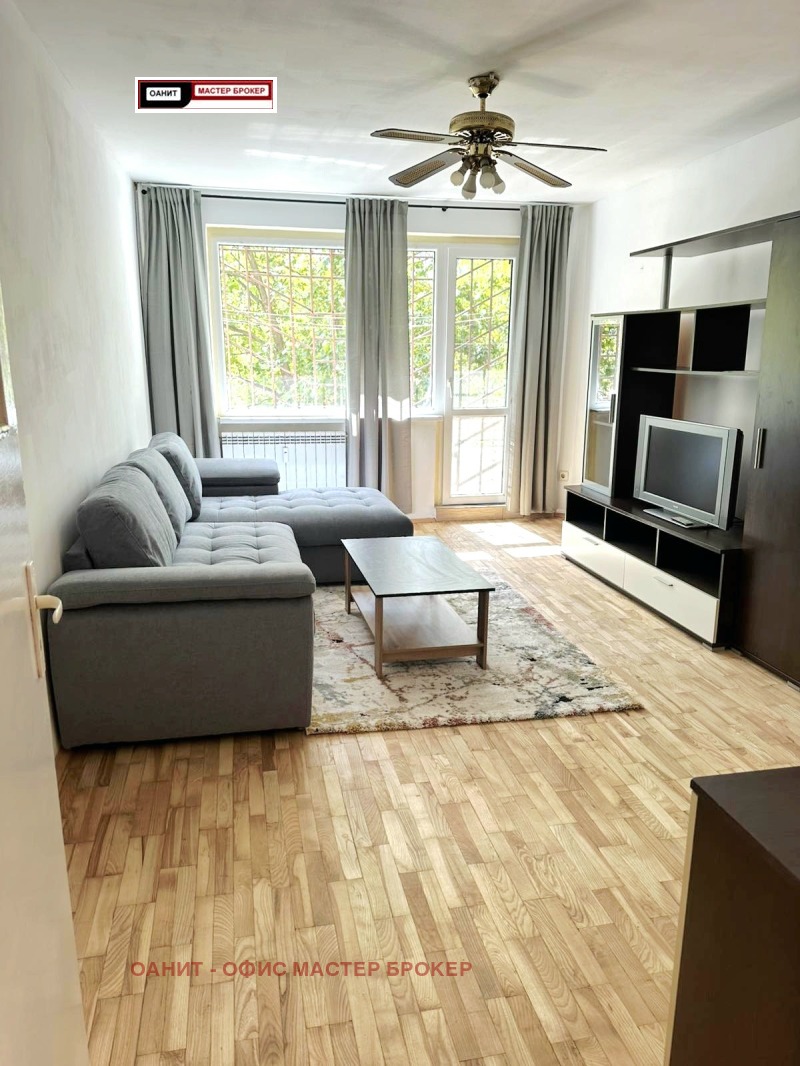 Под наем 3-СТАЕН, град София, Люлин 2 • 750 € • 18929462 1 — Holmes.bg Под наем 3-СТАЕН, град София, Люлин 2 • 750 € • 18929462 1