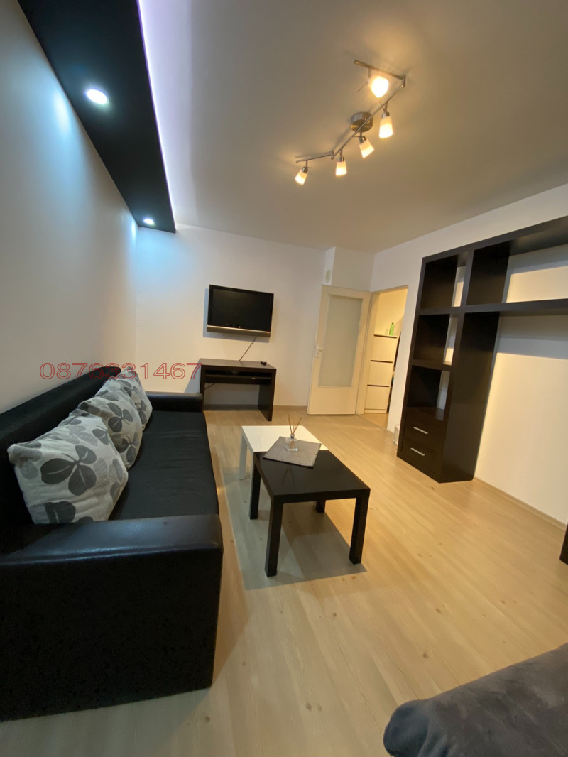 Под наем 1-СТАЕН, град София, Фондови жилища • 440 € / 860.57 лв. • 89212731 1 — Holmes.bg Под наем 1-СТАЕН, град София, Фондови жилища • 440 € / 860.57 лв. • 89212731 1