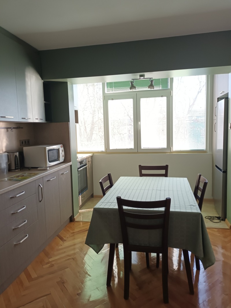 Под наем 2-СТАЕН, град Бургас, Зорница • 450 € • 35932413 1 — Holmes.bg Под наем 2-СТАЕН, град Бургас, Зорница • 450 € • 35932413 1