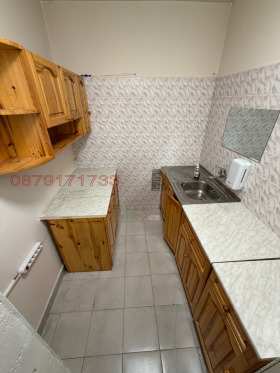 Обява Дава под наем ОФИС,град София, Люлин 8