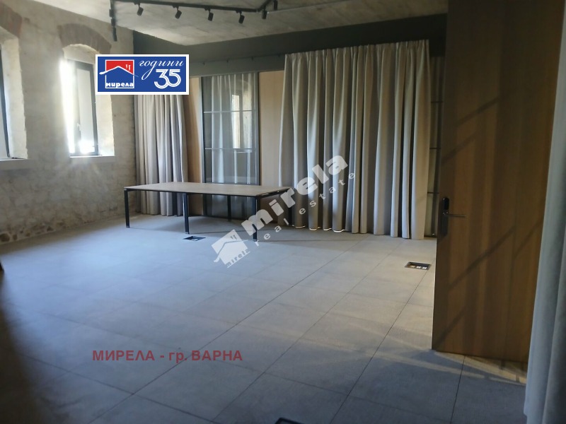 Под наем ОФИС, град Варна, Гръцка махала • 1680 € • 53349898 1 — Holmes.bg Под наем ОФИС, град Варна, Гръцка махала • 1680 € • 53349898 1