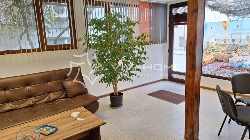 Под наем ОФИС, град Варна, Център • 500 € / 977.91 лв. • 86098678 1 — Holmes.bg Под наем ОФИС, град Варна, Център • 500 € / 977.91 лв. • 86098678 1