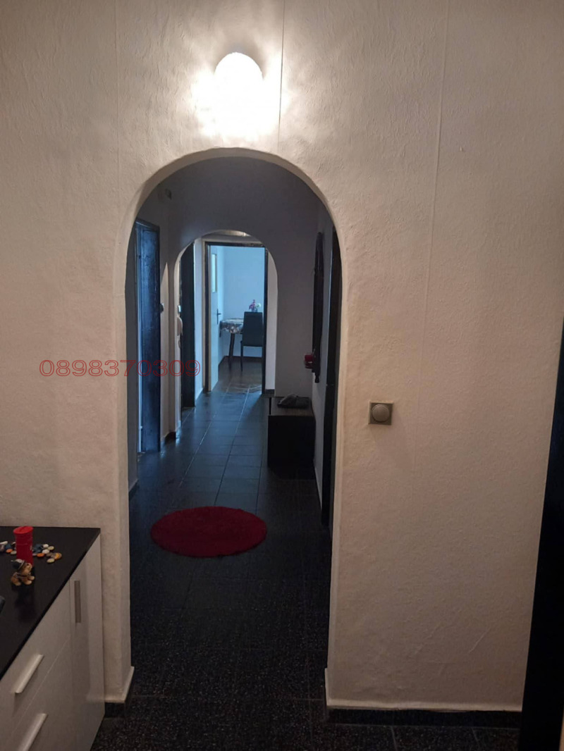 Под наем 4-СТАЕН, град Бургас, Възраждане • 2000 € / 3911.66 лв. • 39459230 1 — Holmes.bg Под наем 4-СТАЕН, град Бургас, Възраждане • 2000 € / 3911.66 лв. • 39459230 1