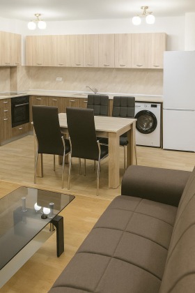 3-СТАЕН, 100 m2 - Holmes.bg 3-СТАЕН, 100 m2