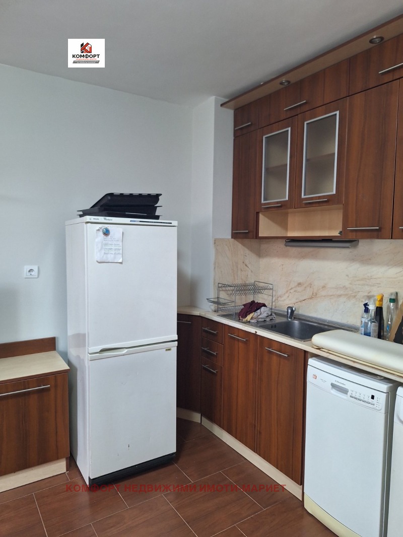 Под наем 3-СТАЕН, град Плевен, Широк център • 450 € • 19883888 1 — Holmes.bg Под наем 3-СТАЕН, град Плевен, Широк център • 450 € • 19883888 1