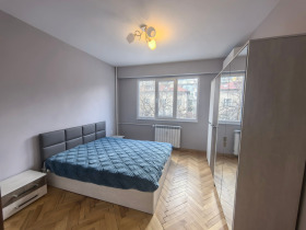 Дава под наем 2-стаен, град София