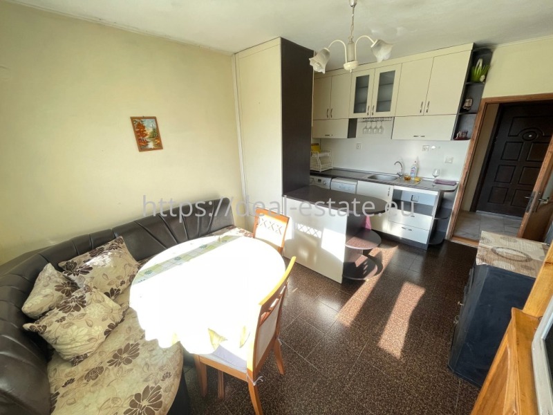 Под наем 3-СТАЕН, град Благоевград, Широк център • 390 € / 762.77 лв. • 40819483 1 — Holmes.bg Под наем 3-СТАЕН, град Благоевград, Широк център • 390 € / 762.77 лв. • 40819483 1