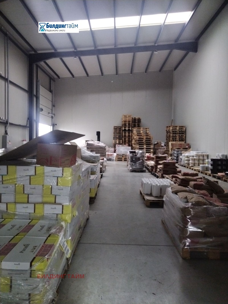 Под наем СКЛАД, град Шумен, Промишлена зона • 1755 лв. / 897.32 € • 62103694 1 — Holmes.bg Под наем СКЛАД, град Шумен, Промишлена зона • 1755 лв. / 897.32 € • 62103694 1