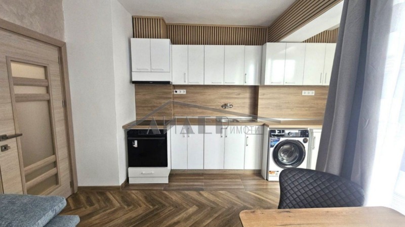 Под наем 2-СТАЕН, град Пловдив, Христо Смирненски • 420 € / 821.45 лв. • 14611671 1 — Holmes.bg Под наем 2-СТАЕН, град Пловдив, Христо Смирненски • 420 € / 821.45 лв. • 14611671 1