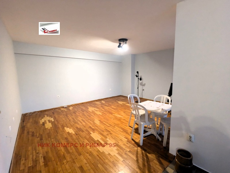 Под наем 3-СТАЕН, град София, Младост 2 • 850 € / 1662.46 лв. • 20817936 1 — Holmes.bg Под наем 3-СТАЕН, град София, Младост 2 • 850 € / 1662.46 лв. • 20817936 1