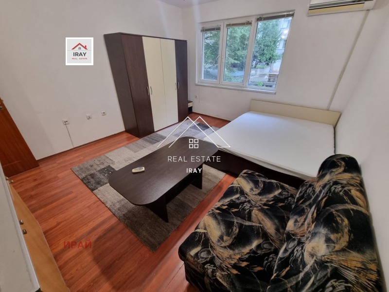 Под наем 1-СТАЕН, град Стара Загора, Център • 250 € / 488.96 лв. • 26551042 1 — Holmes.bg Под наем 1-СТАЕН, град Стара Загора, Център • 250 € / 488.96 лв. • 26551042 1