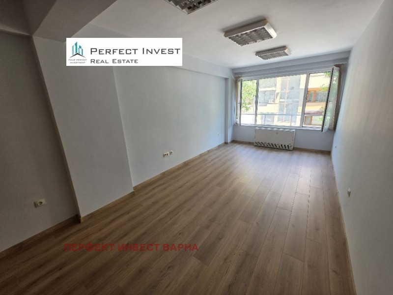 Под наем ОФИС, град Варна, Лятно кино Тракия • 210 € • 62744982 1 — Holmes.bg Под наем ОФИС, град Варна, Лятно кино Тракия • 210 € • 62744982 1