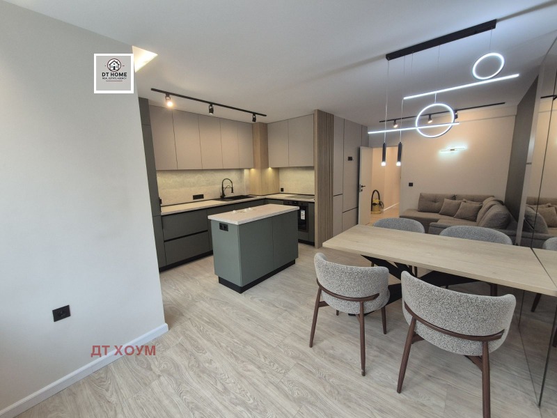 Под наем 2-СТАЕН, град Русе, Център • 650 € / 1271.29 лв. • 56334215 1 — Holmes.bg Под наем 2-СТАЕН, град Русе, Център • 650 € / 1271.29 лв. • 56334215 1
