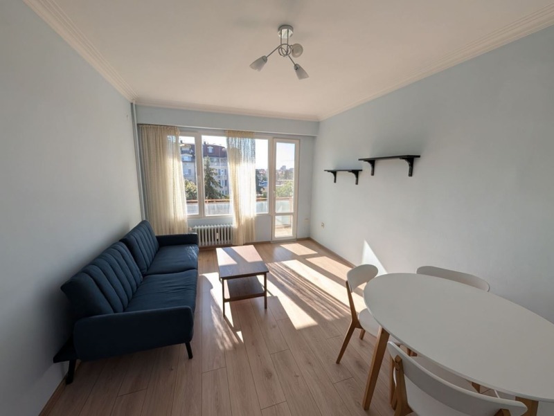 Под наем 3-СТАЕН, град София, Бъкстон • 640 € • 24907146 1 — Holmes.bg Под наем 3-СТАЕН, град София, Бъкстон • 640 € • 24907146 1