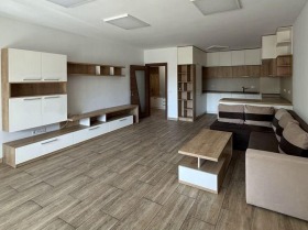 Дава под наем 3-стаен, град София