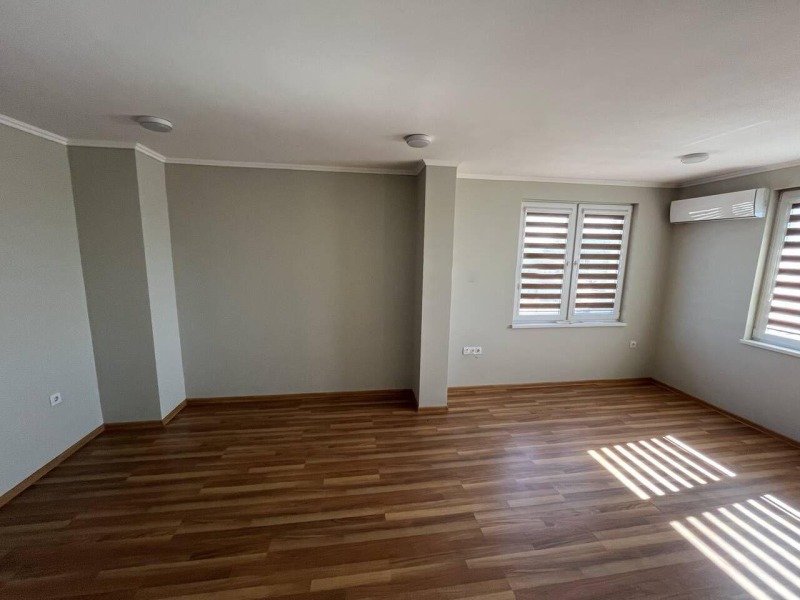 Под наем 1-СТАЕН, област Пловдив, с. Златитрап • 500 лв. / 255.65 € • 73354627 1 — Holmes.bg Под наем 1-СТАЕН, област Пловдив, с. Златитрап • 500 лв. / 255.65 € • 73354627 1