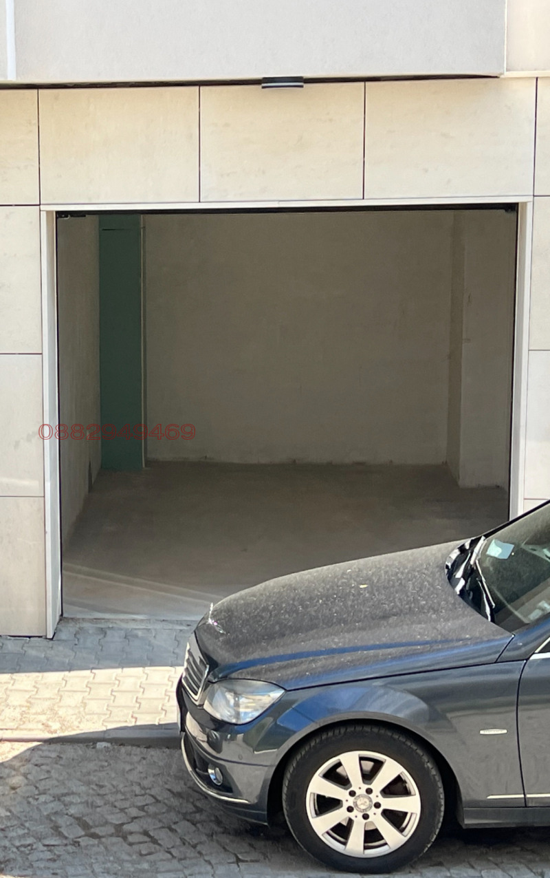 Под наем ГАРАЖ, ПАРКОМЯСТО, град София, Редута • 250 € / 488.96 лв. • 95199044 1 — Holmes.bg Под наем ГАРАЖ, ПАРКОМЯСТО, град София, Редута • 250 € / 488.96 лв. • 95199044 1