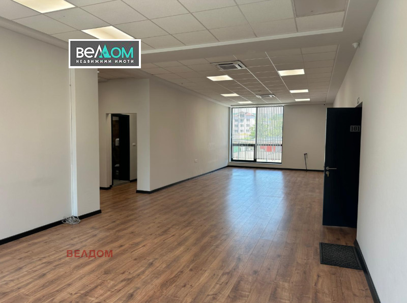 Под наем ОФИС, град Варна, Младост 1 • 1435 € • 60961960 1 — Holmes.bg Под наем ОФИС, град Варна, Младост 1 • 1435 € • 60961960 1
