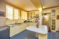 Под наем КЪЩА, град Варна, Бриз • 2700 € • 34365160 10 — Holmes.bg Под наем КЪЩА, град Варна, Бриз • 2700 € • 34365160 10