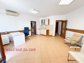 ОФИС, 71 m2 - Holmes.bg ОФИС, 71 m2