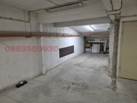 ГАРАЖ, ПАРКОМЯСТО, 16 m2 - Holmes.bg ГАРАЖ, ПАРКОМЯСТО, 16 m2