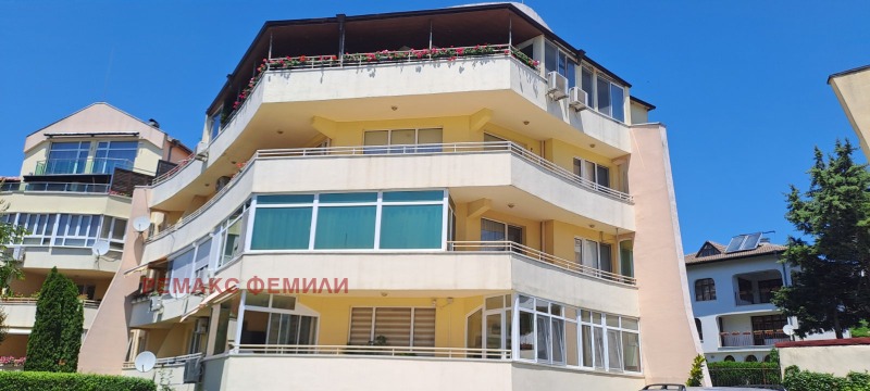 Под наем 3-СТАЕН, град Варна, Бриз • 1100 € / 2151.41 лв. • 29741582 1 — Holmes.bg Под наем 3-СТАЕН, град Варна, Бриз • 1100 € / 2151.41 лв. • 29741582 1