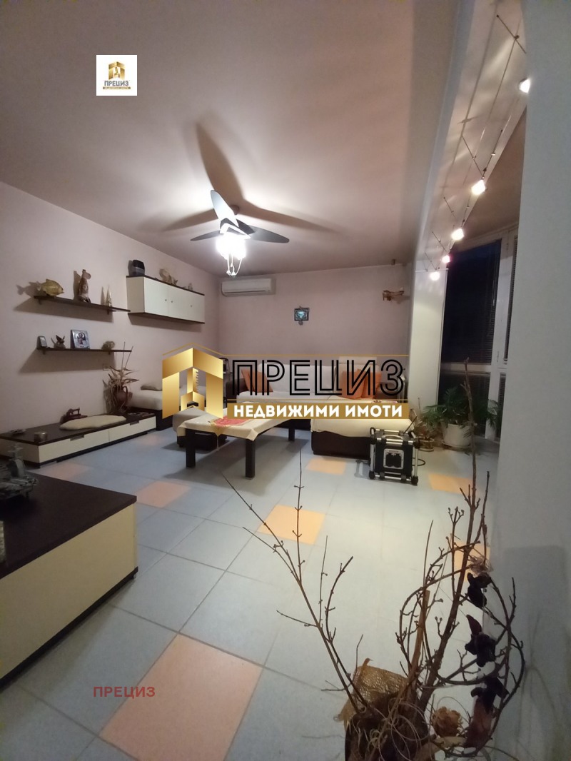 Под наем 4-СТАЕН, град Шумен, Военно училище • 450 € • 57945601 1 — Holmes.bg Под наем 4-СТАЕН, град Шумен, Военно училище • 450 € • 57945601 1