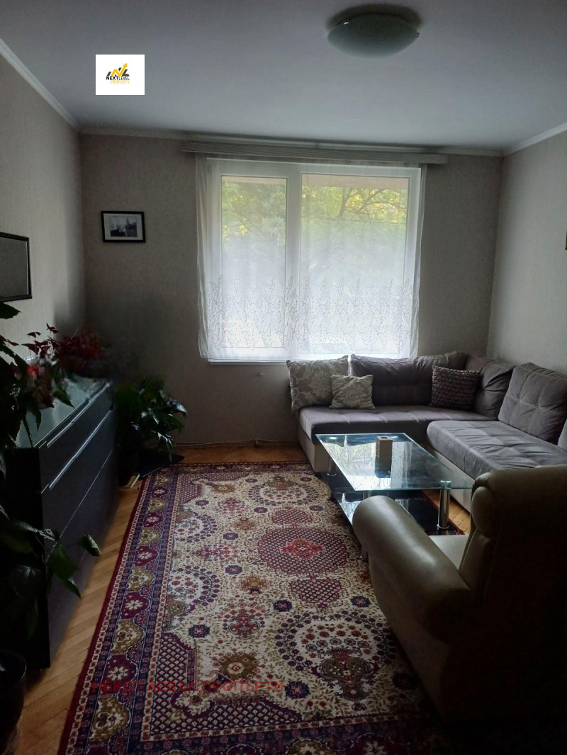 Под наем 3-СТАЕН, град София, Лагера • 750 € • 37836127 1 — Holmes.bg Под наем 3-СТАЕН, град София, Лагера • 750 € • 37836127 1