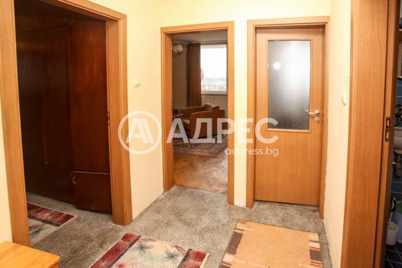 Под наем 2-СТАЕН, град София, Красна поляна 2 • 450 € • 70777850 1 — Holmes.bg Под наем 2-СТАЕН, град София, Красна поляна 2 • 450 € • 70777850 1