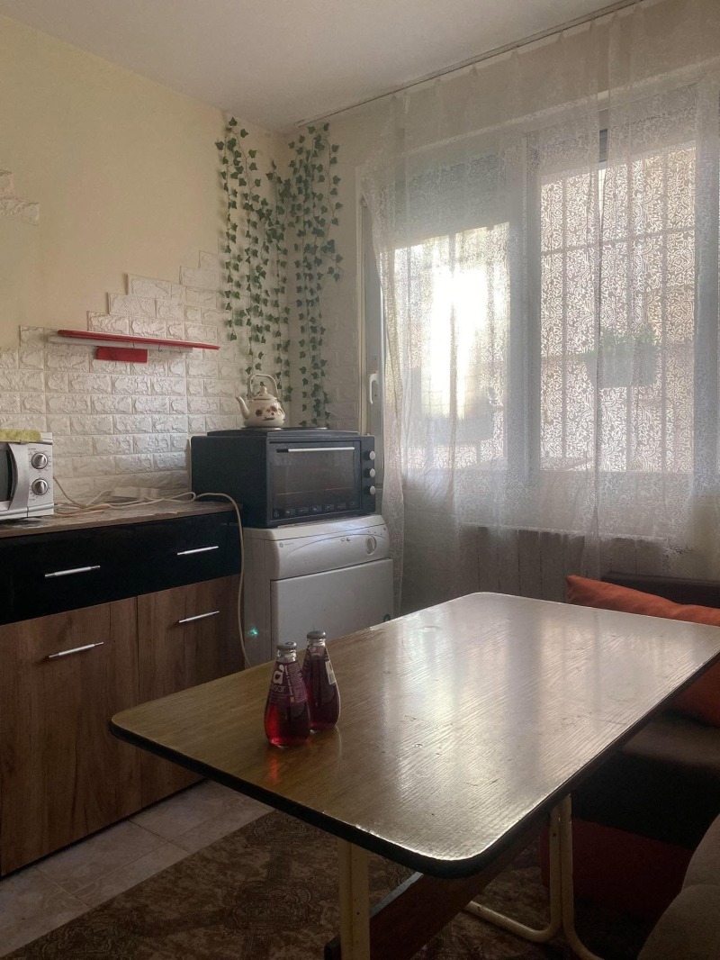 Под наем 2-СТАЕН, град София, Студентски град • 400 € • 56882815 1 — Holmes.bg Под наем 2-СТАЕН, град София, Студентски град • 400 € • 56882815 1