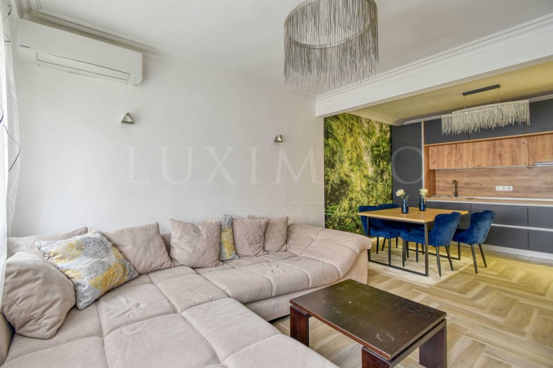 Под наем 3-СТАЕН, град София, Лозенец • 1100 € • 44377118 1 — Holmes.bg Под наем 3-СТАЕН, град София, Лозенец • 1100 € • 44377118 1