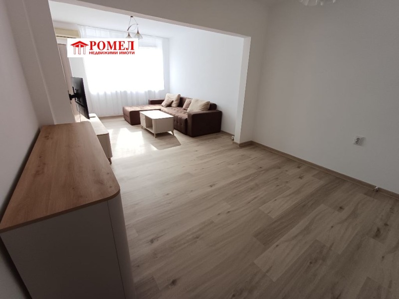 Под наем 3-СТАЕН, град Варна, Център • 650 € / 1271.29 лв. • 27202774 1 — Holmes.bg Под наем 3-СТАЕН, град Варна, Център • 650 € / 1271.29 лв. • 27202774 1