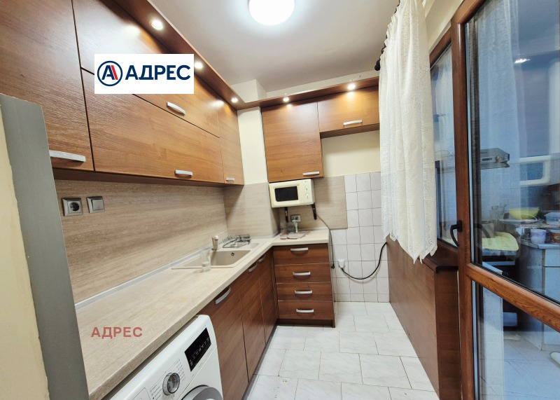 Под наем 3-СТАЕН, град Варна, Лятно кино Тракия • 650 € • 23174918 1 — Holmes.bg Под наем 3-СТАЕН, град Варна, Лятно кино Тракия • 650 € • 23174918 1