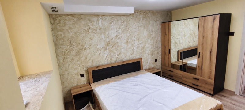 Под наем 2-СТАЕН, град Плевен, Идеален център • 340 € • 41653121 1 — Holmes.bg Под наем 2-СТАЕН, град Плевен, Идеален център • 340 € • 41653121 1