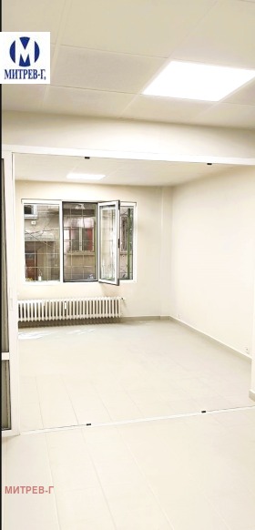 ОФИС, 50 m2 - Holmes.bg ОФИС, 50 m2
