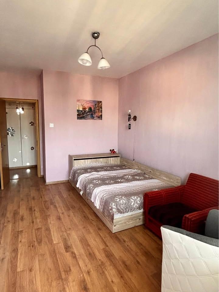 Под наем 3-СТАЕН, град София, Стрелбище • 650 € / 1271.29 лв. • 55716708 1 — Holmes.bg Под наем 3-СТАЕН, град София, Стрелбище • 650 € / 1271.29 лв. • 55716708 1